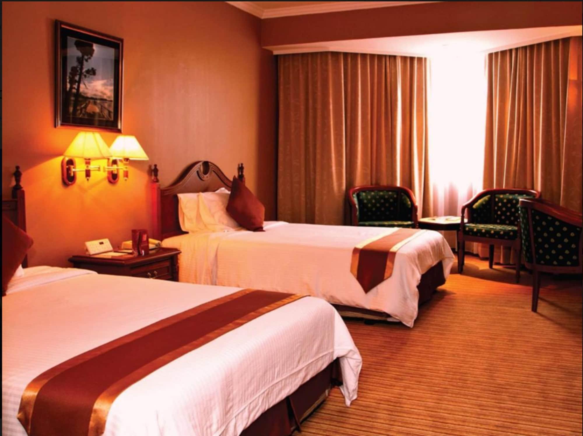 Mulia Hotel Bandar Seri Begawan Exterior foto