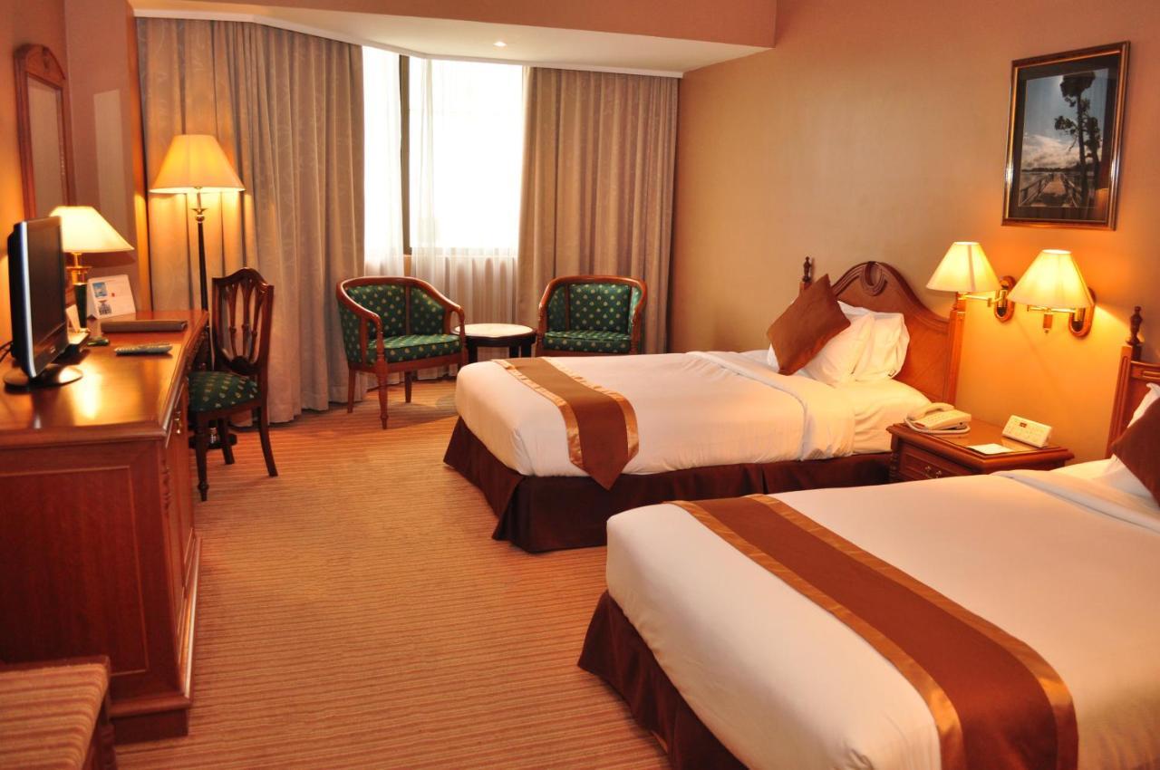 Mulia Hotel Bandar Seri Begawan Exterior foto
